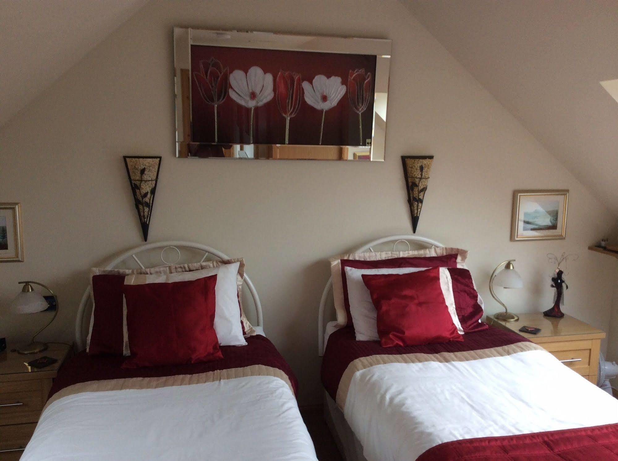 Castleview Bed & Breakfast 더프타운 외부 사진